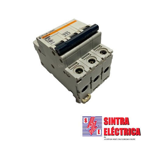 Disjuntor -  3 x 63 A - 4,5 KA - C 63 - 11672 / Merlin Gerin