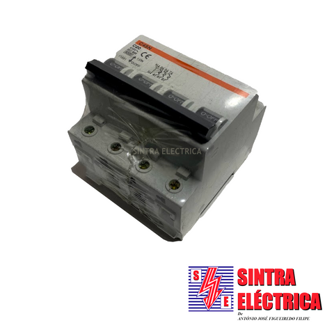 Disjuntor -  4 x 20 A - 6 KA - C 40 - 11681 / Merlin Gerin