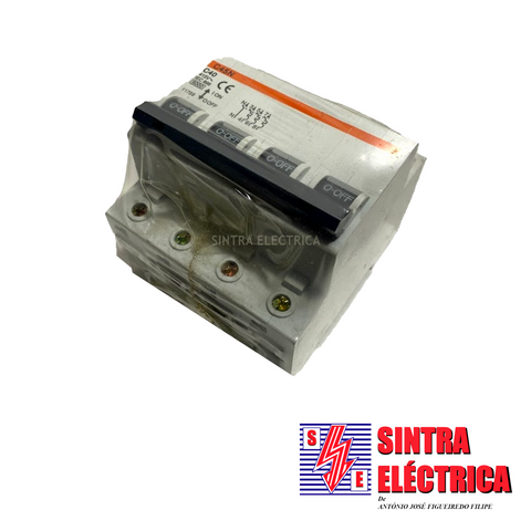 Disjuntor - 4 x 40 A - 6 KA - C 32 - 11769 / Merlin Gerin