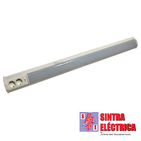 Armadura c/ 2 Tom. Schuko - 1x 21 w T5 - TL 2022-1