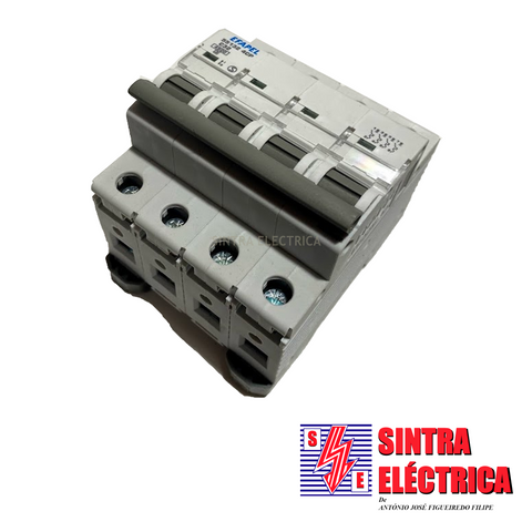 Disjuntor - 4 x 32 A - 4,5 KA - C - 55132-4CP / Efapel
