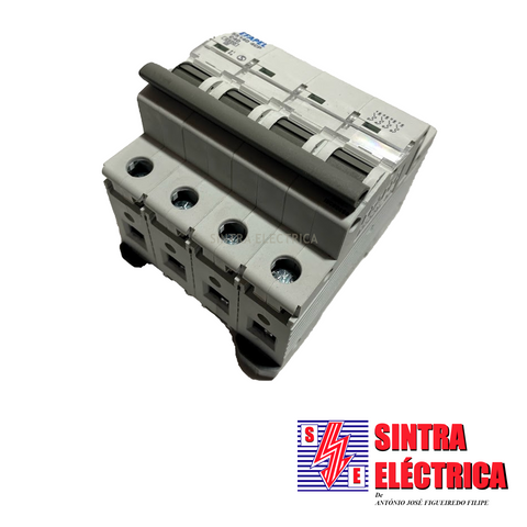 Disjuntor - 4 x 40 A - 4,5 KA - C - 55140-4CP / Efapel
