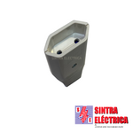 Ficha  Fêmea  6 A  - c/ Aba Proteção - 7627 / Solera