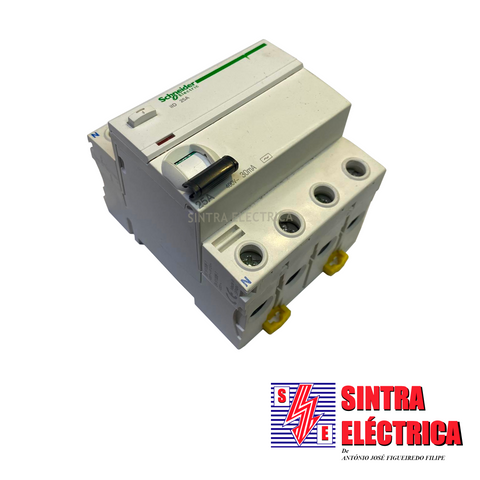 Interruptor Diferencial - 4 x 25 / 300 mA - A9R44425 / M. Guerin